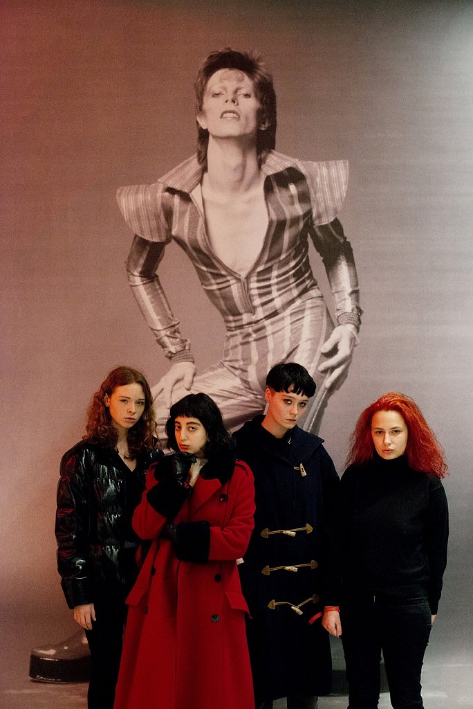 Dolores-Haze-3964x594Frederike-Wetzelsxlarge1529610979.jpg