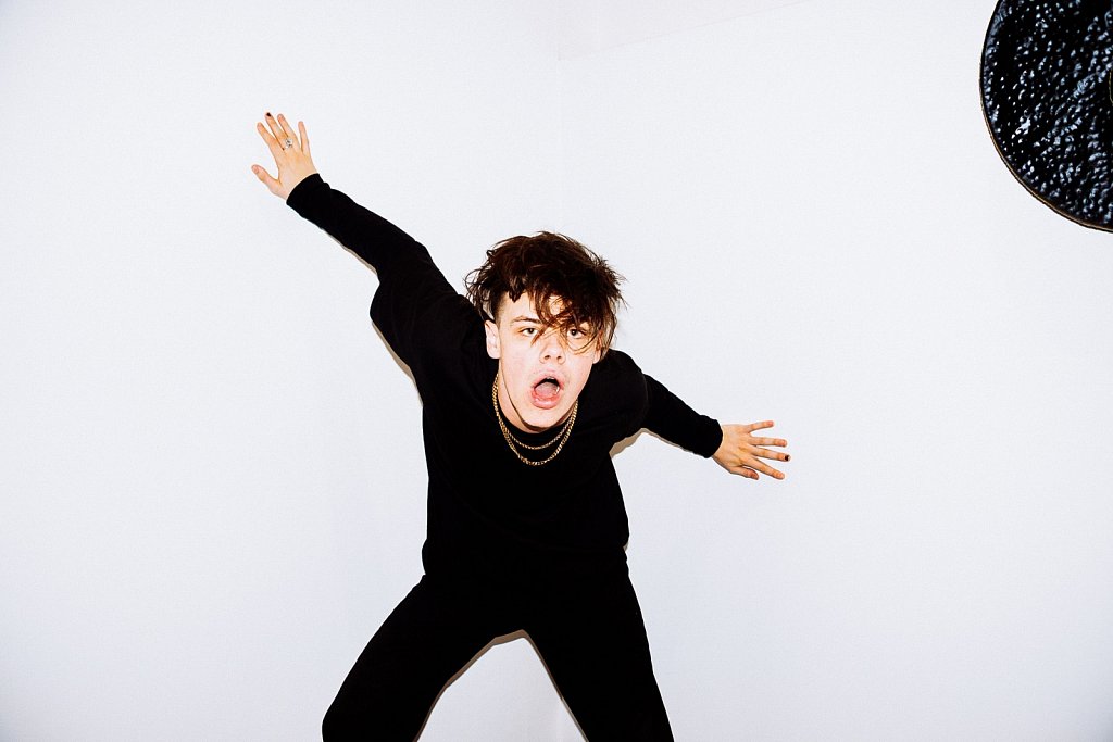 Yungblud-Frederike-Wetzels-2668xlarge2x1593861108.jpg