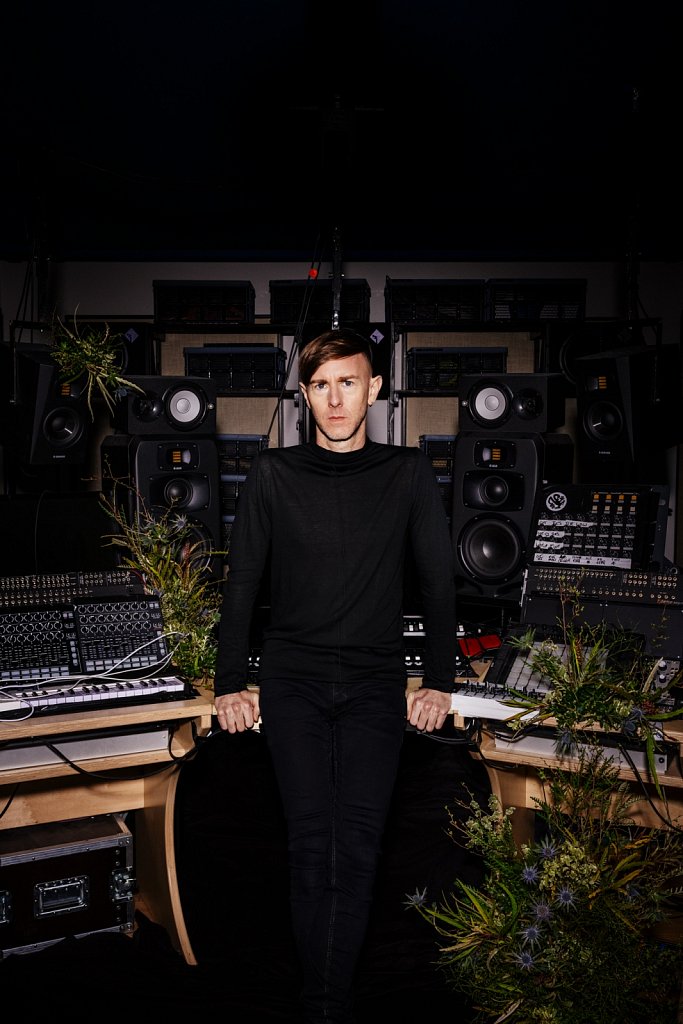 Endel-x-Richie-Hawtin-Frederike-Wetzels-3044-final.jpg