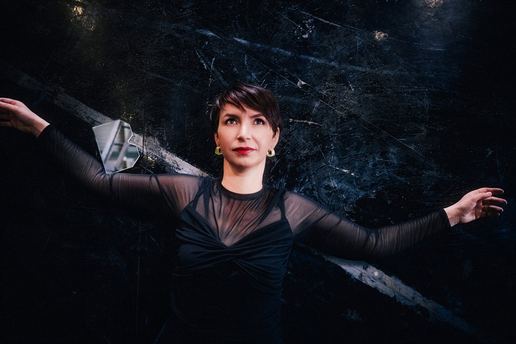 Eva-Maria-Thonemann-Freitag8-Spiegel4-DSC-3543.jpg